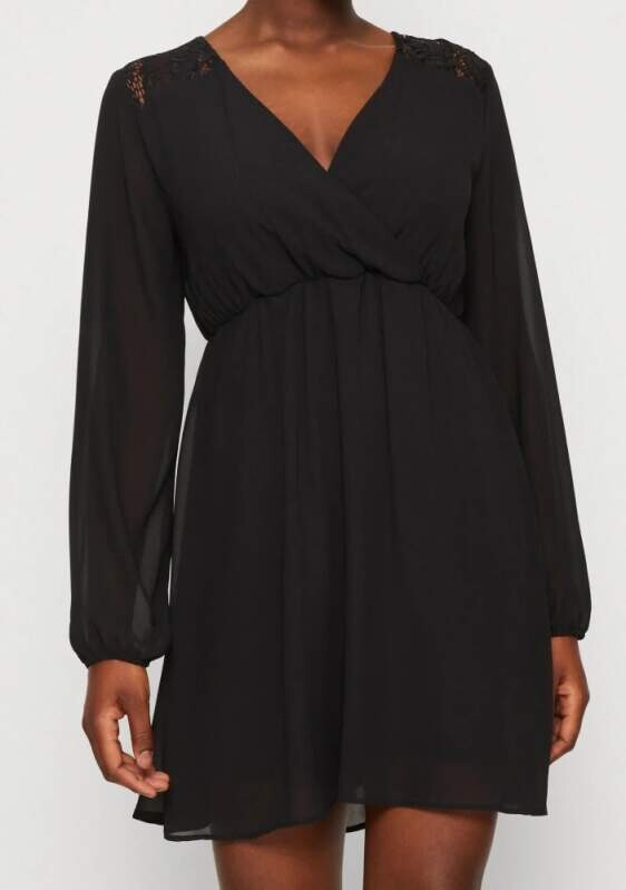 Černé šaty s krajkou VILA