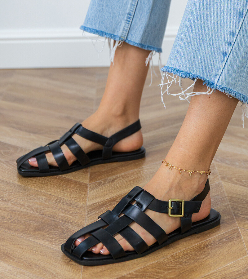 D/CEO Black closed gladiator sandals Neferta