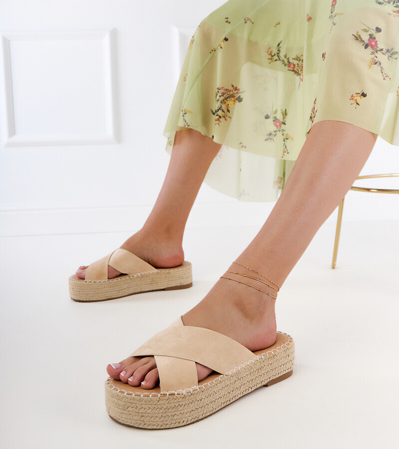 D/CEO Beige platform espadrille sandals with straps Jerisa