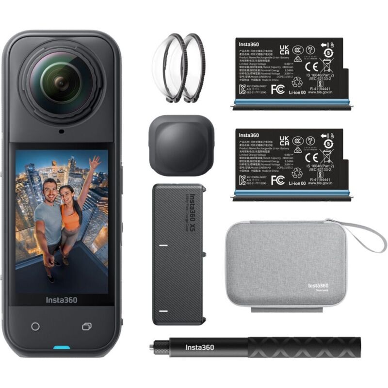 INSTA360 X5 Essentials Bundle