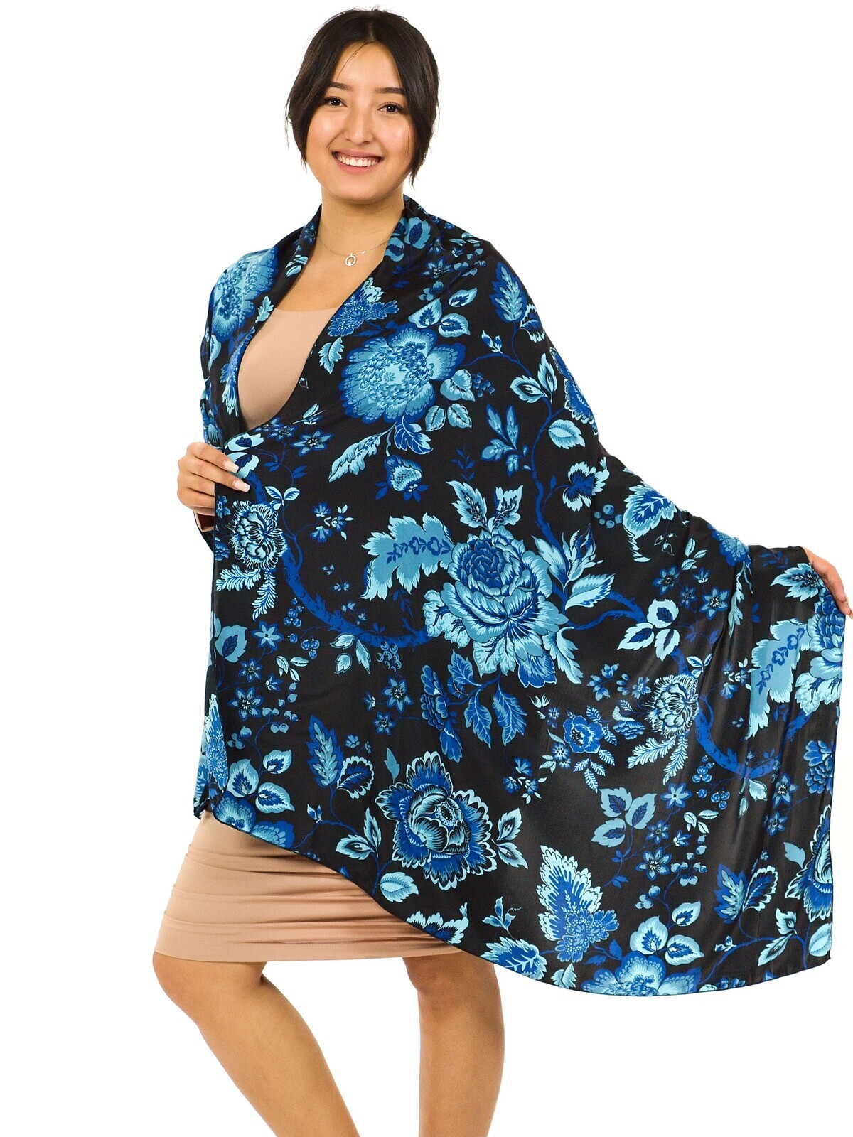 Maxi šátek Růže - černá s modrou