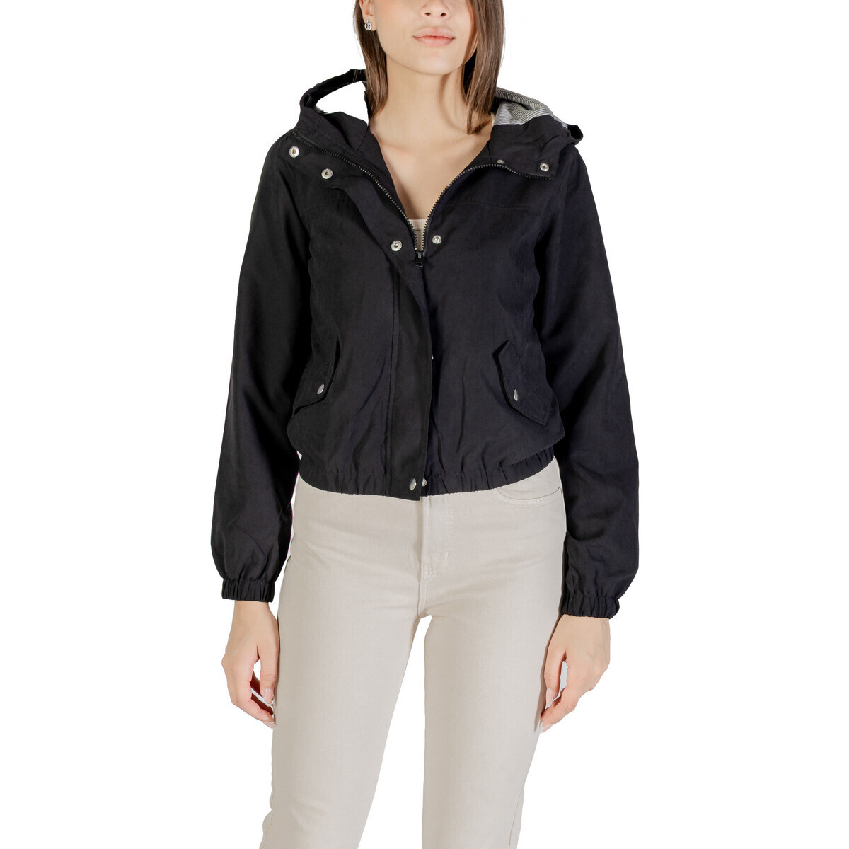 Jacqueline De Yong  JDYHAZEN SHINE JACKET OTW YFM NOOS 15236012  Černá