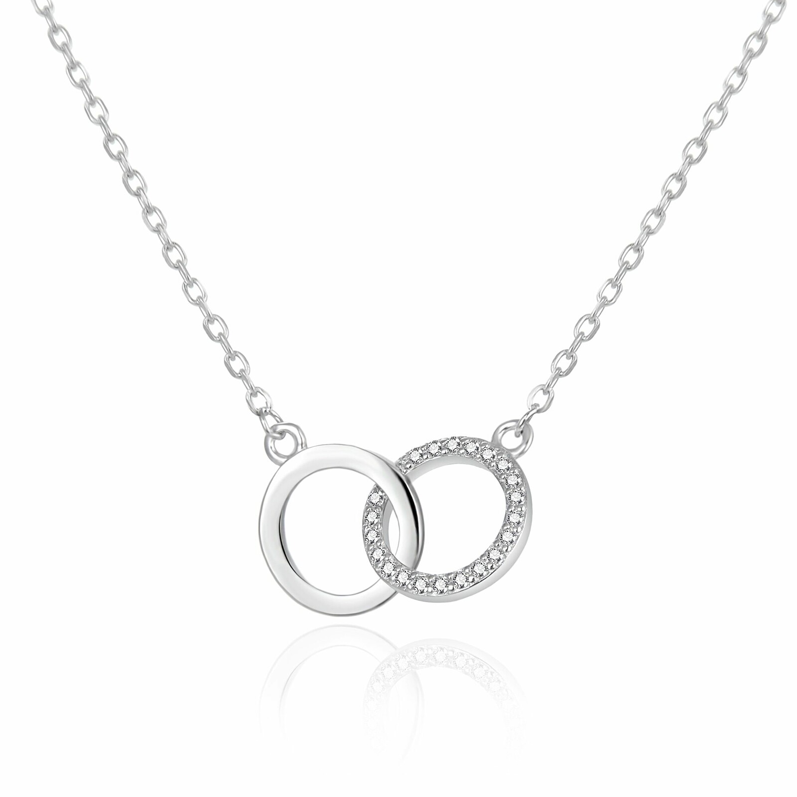 Agato Půvabný stříbrný náhrdelník s propojenými kruhy AGT-N030W