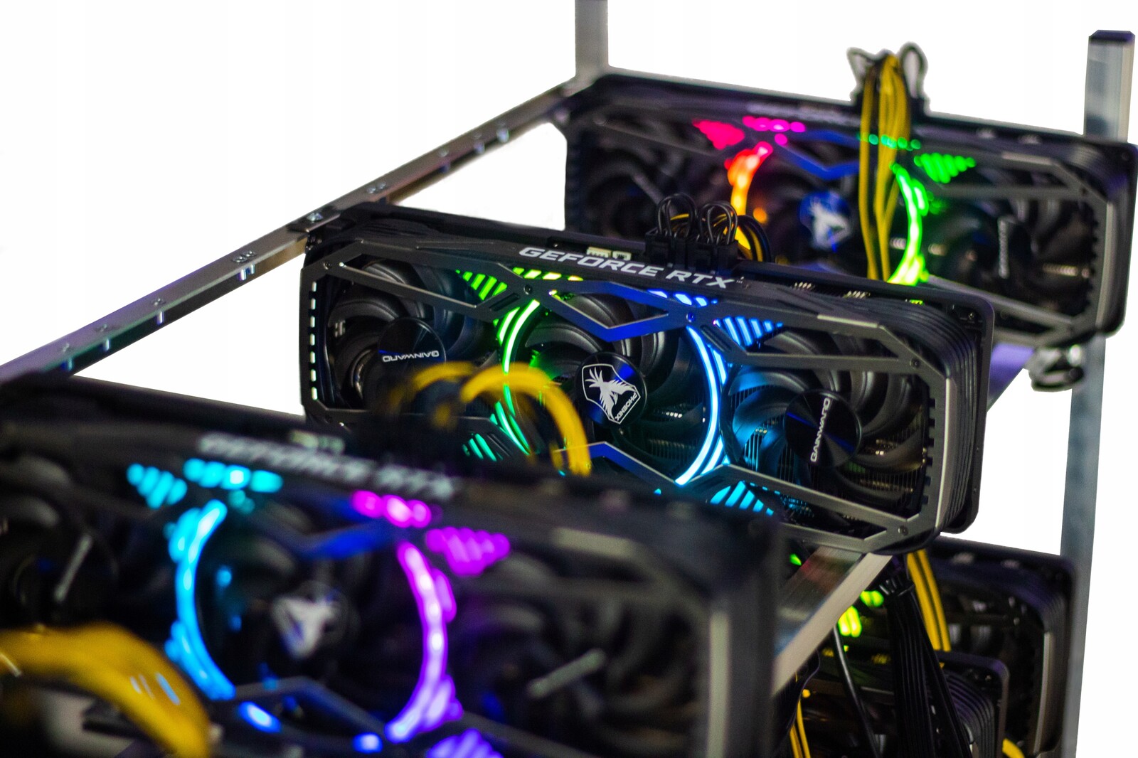 Kryptoměna Bezúdržbová 12X 1660Ti