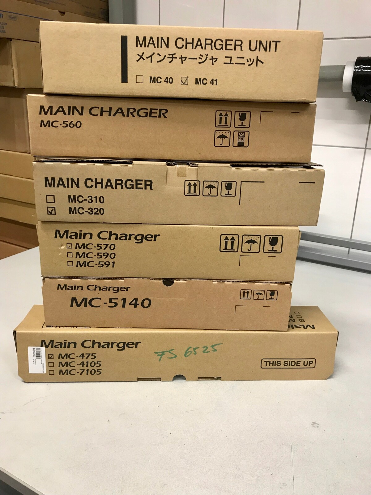 Hlavní nabíječka Kyocera MC-560 Originál pro FS-C5200DN