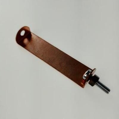 Měděný Kryt Se Šroubem A Maticí