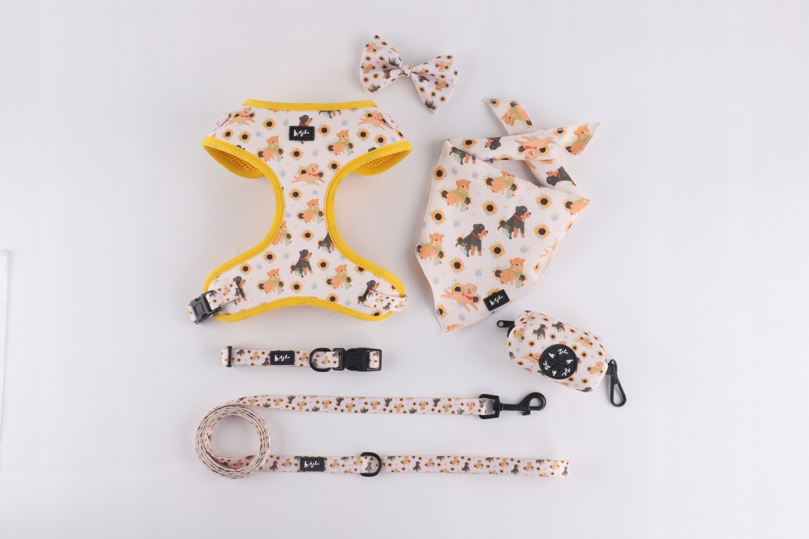 Unikátní vycházková sada pro psa, obojek vodítko, postroj, motýlek, velikost S
