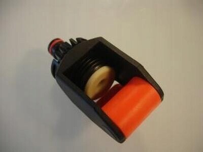 Koncovka Uzávěru Pro Hadici Je Automatická.