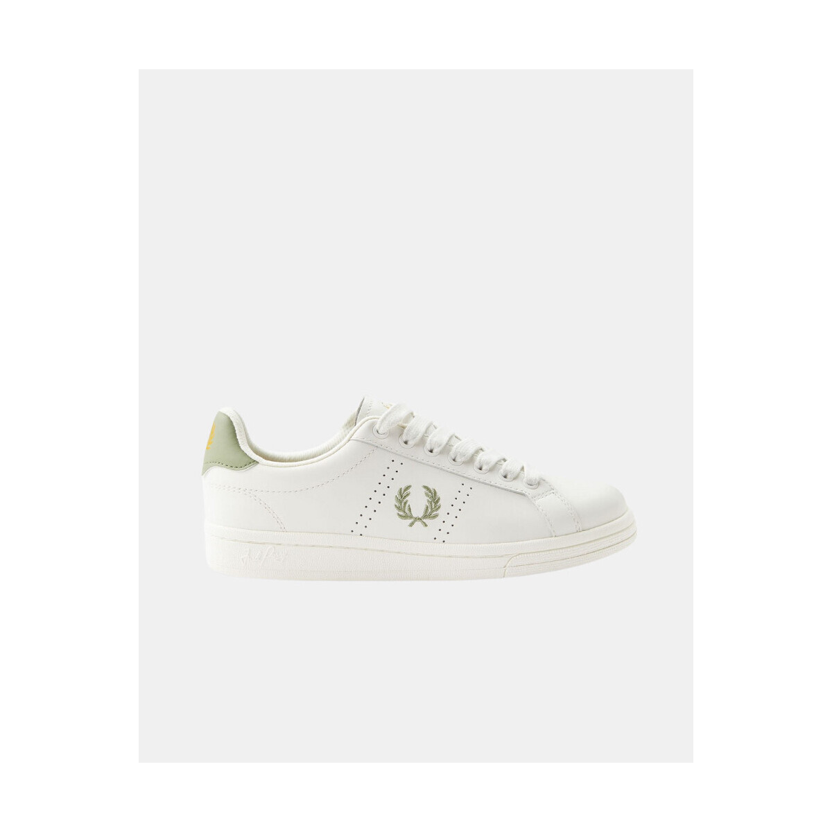 Fred Perry  B6312 B721  Bílá
