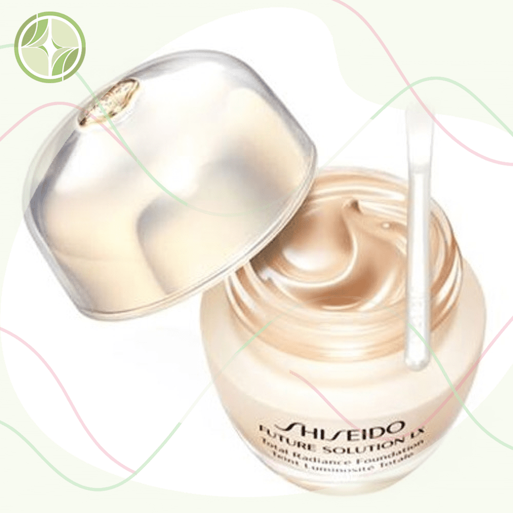 Rozjasňující tekutý make-up SPF 15 Future Solution LX (Total Radiance Foundation) Shiseido / Odstín: 3 Golden - 30 ml