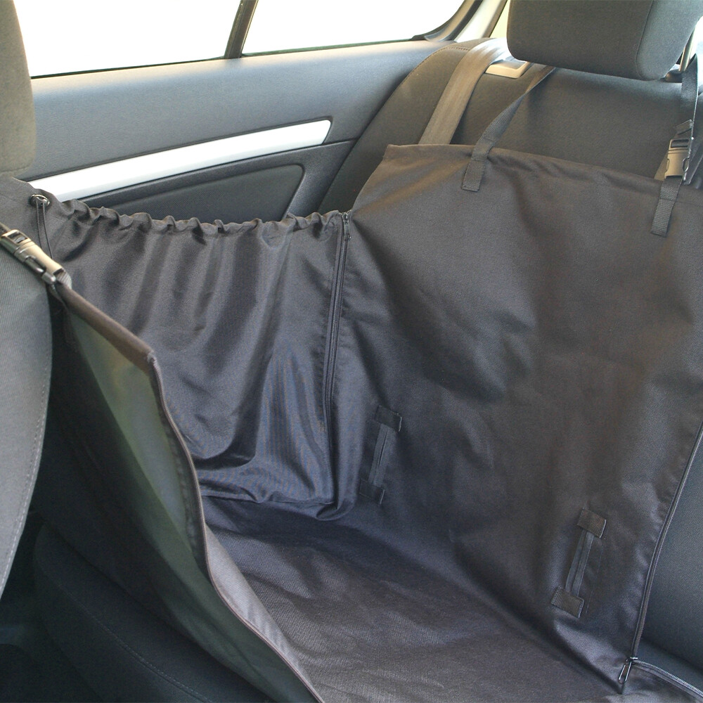 Hugs by Akinu Ochranný přehoz zadních sedadel pro psy malý