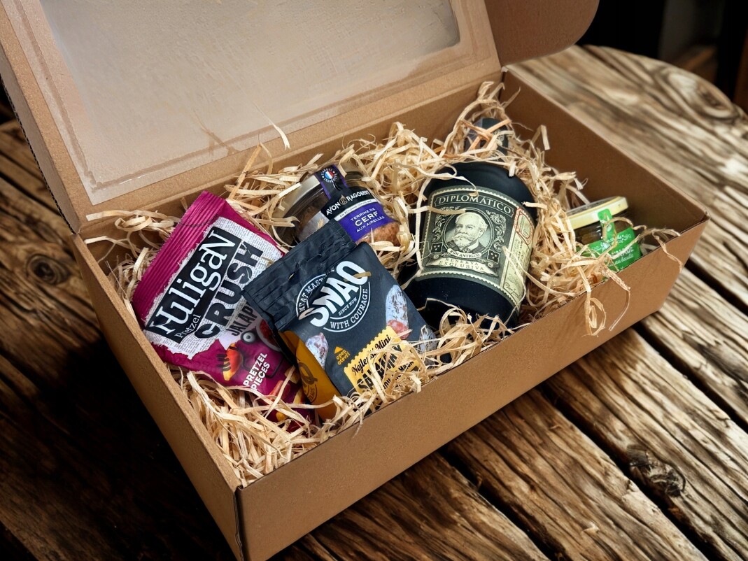 Dárkový box s rumem Diplomatico k narozeninám svátek pro muže