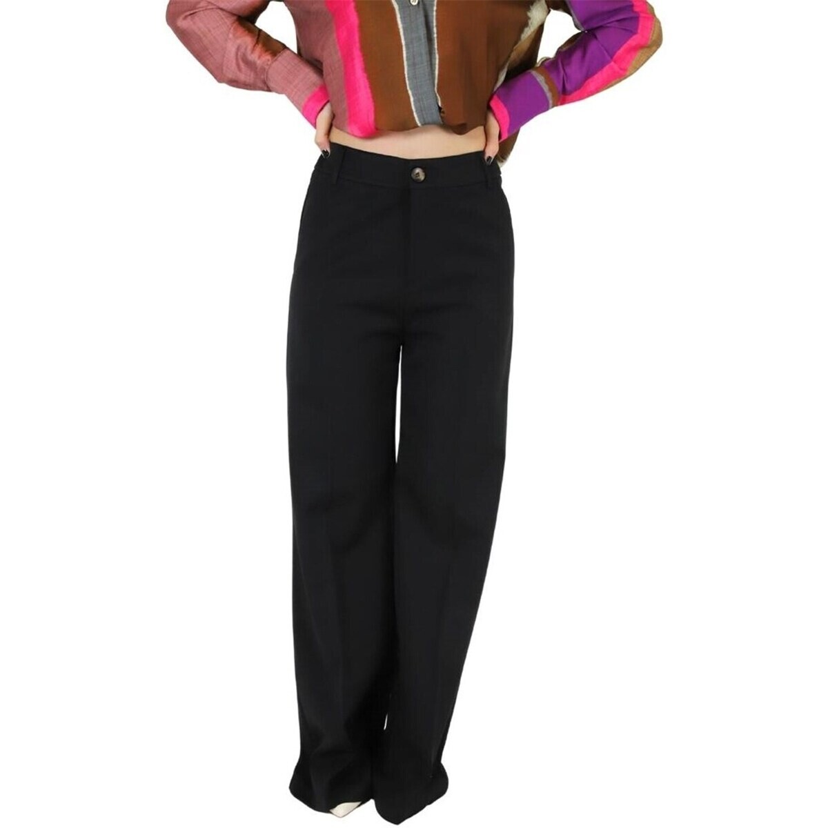 Zahjr  53538807  Černá