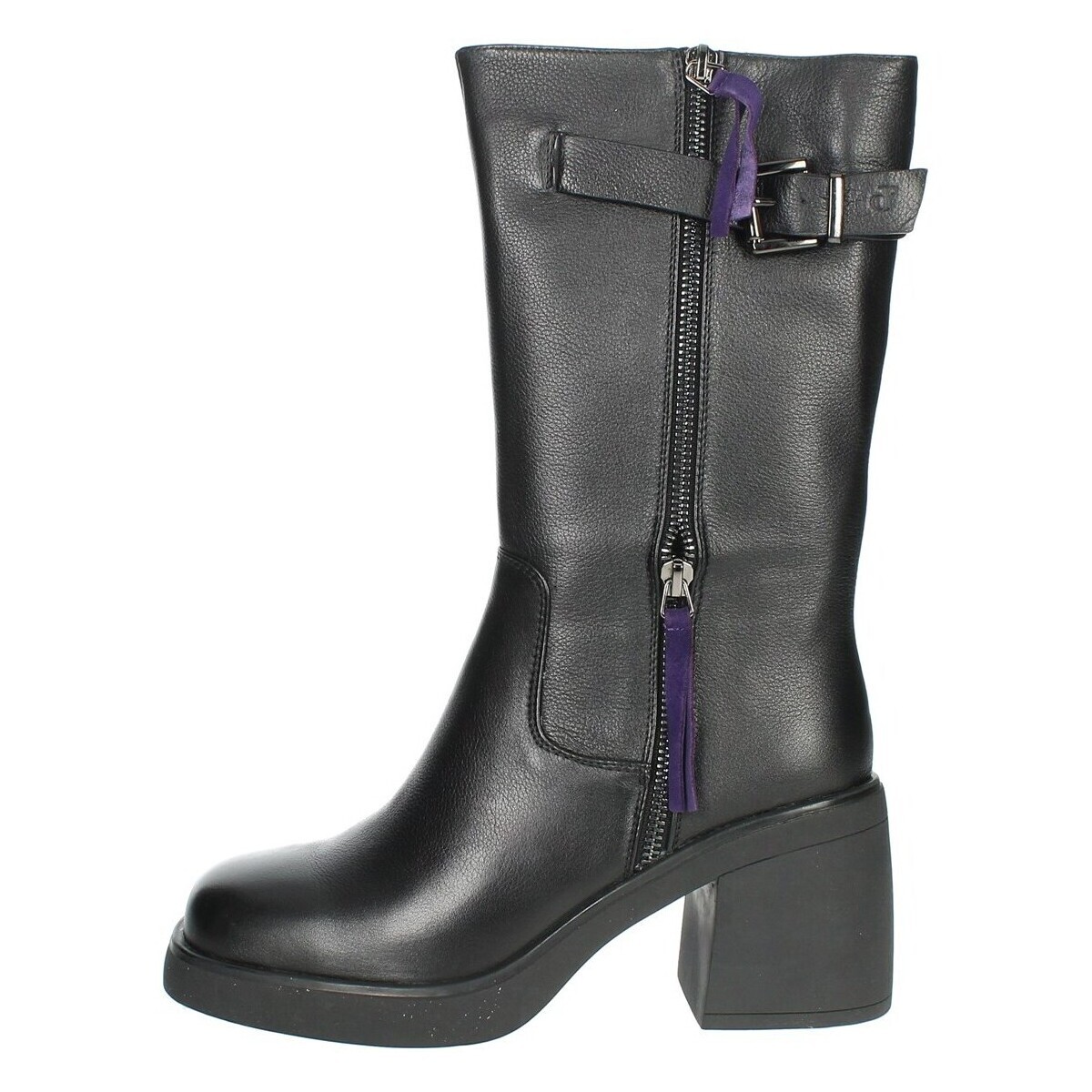 Manufacture D'essai  AA30  Černá