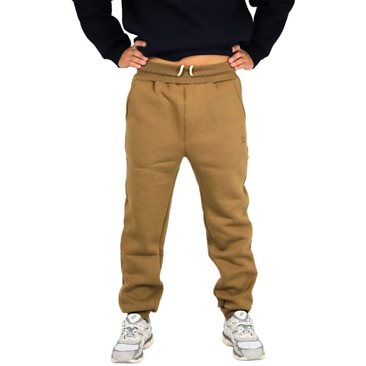 Date  A391-SP-SF-BI  Hnědá