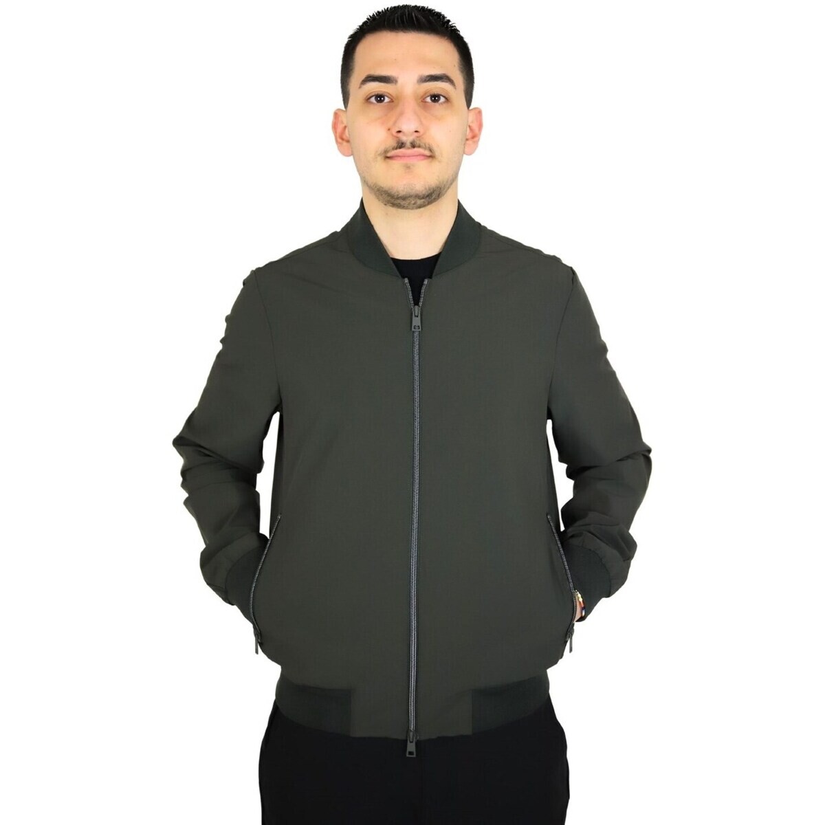 Take Two  UKE8004  Zelená