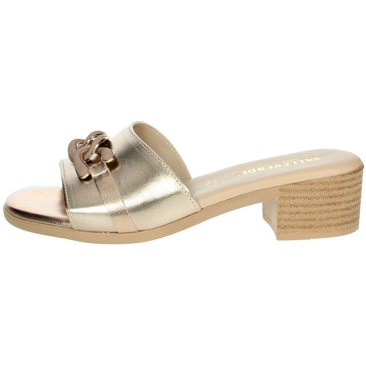 Valleverde  63010  Červená