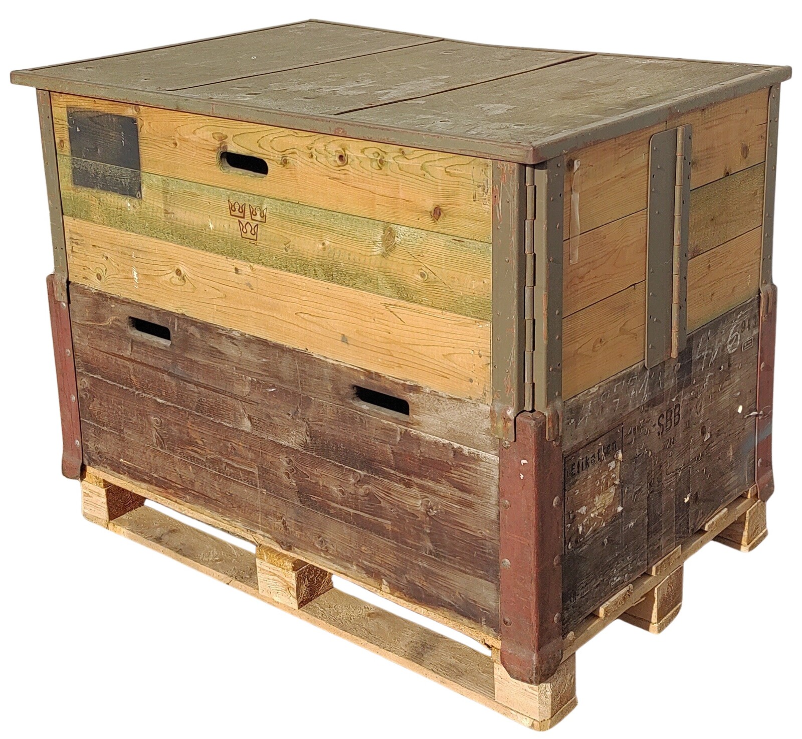 Bedna skladovací dřevěný box na paletě Švédsko