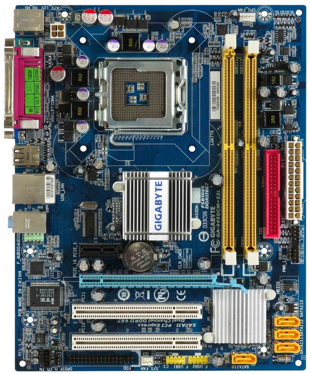 Gigabyte GA-945GCM-S2L str. 775 DDR2 Pci Pci-e