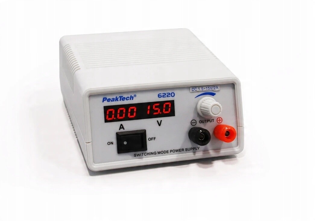 Laboratorní napájecí zdroj 1,5-15V 2A DC Impulsní PeakTech Přesný