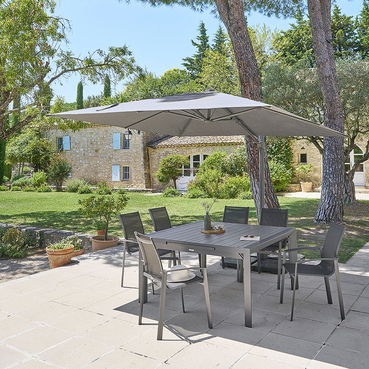 DEOKORK Slunečník výkyvný MADEIRA 3x3 m (různé barvy) antracit