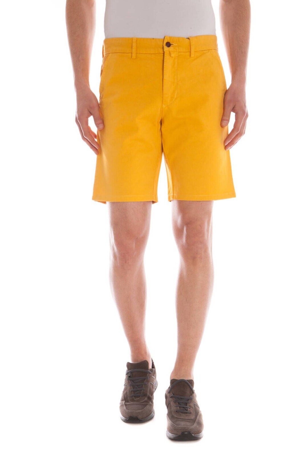 GANT YELLOW MEN'S BERMUDA TROUSERS