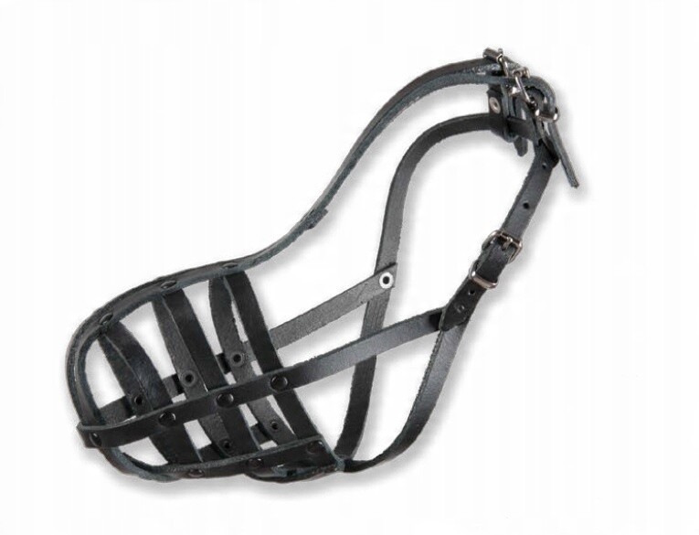 Dino Kožený Nýtovaný Náhubek 9 Spaniel Velký