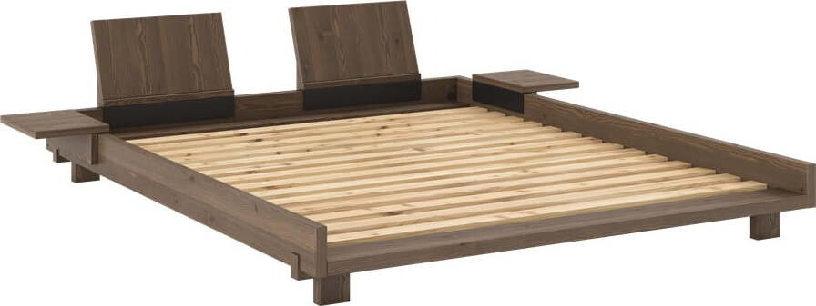 Hnědá dvoulůžková postel z borovicového dřeva s roštem 160x200 cm Social – Karup Design