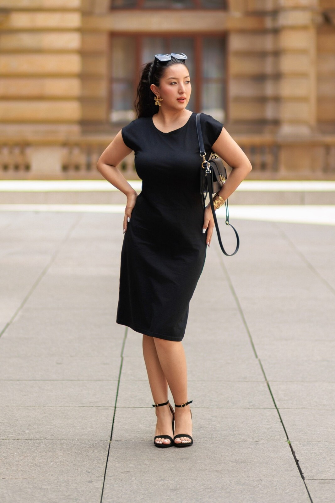 Himalife Šaty Plain Sky - černá Velikost: S