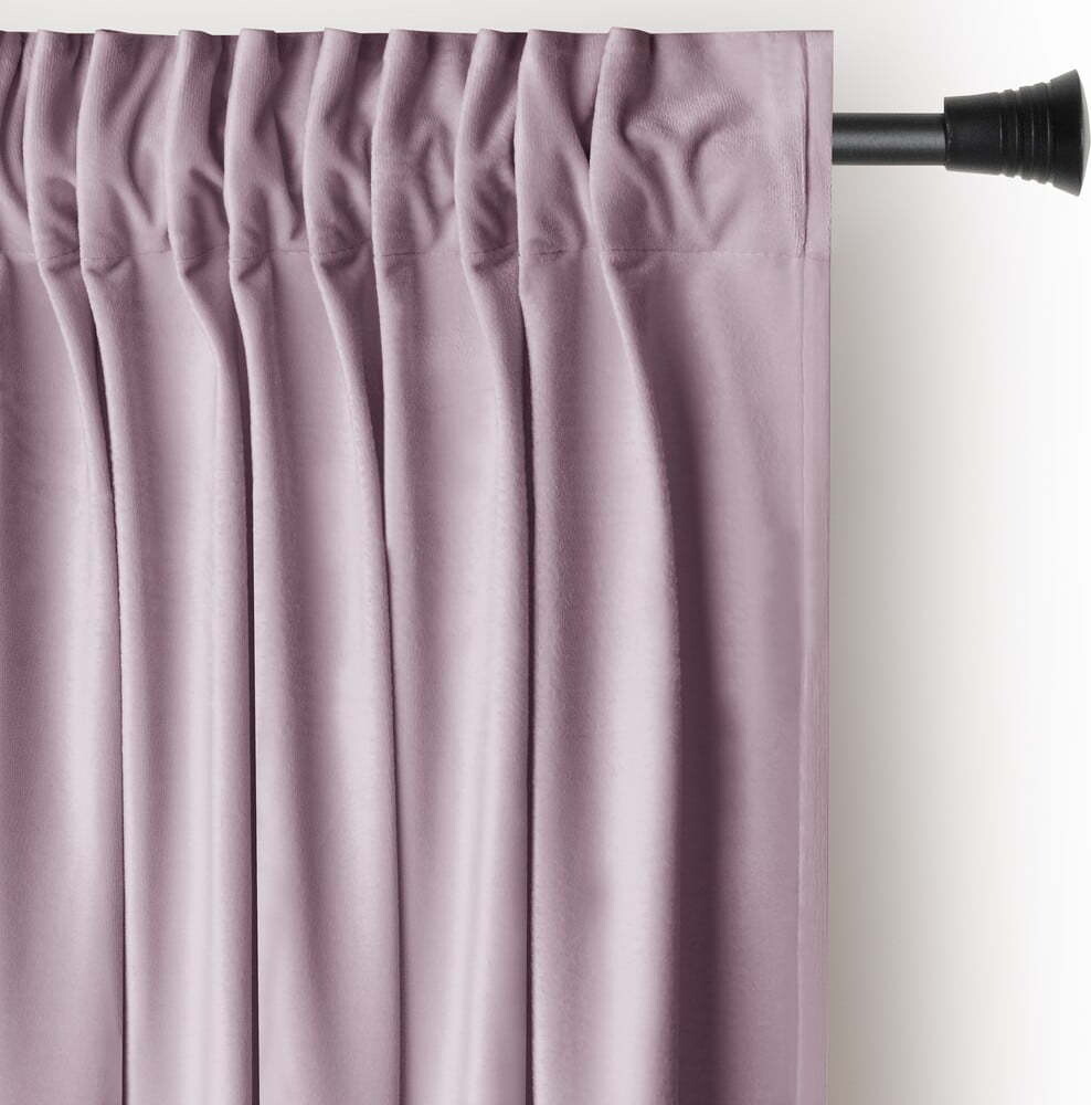 Světle růžový sametový dimout závěs 140x270 cm Pleat – Restilo