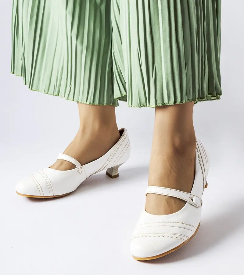 Gemre White low block heel pumps Sant'Antonio