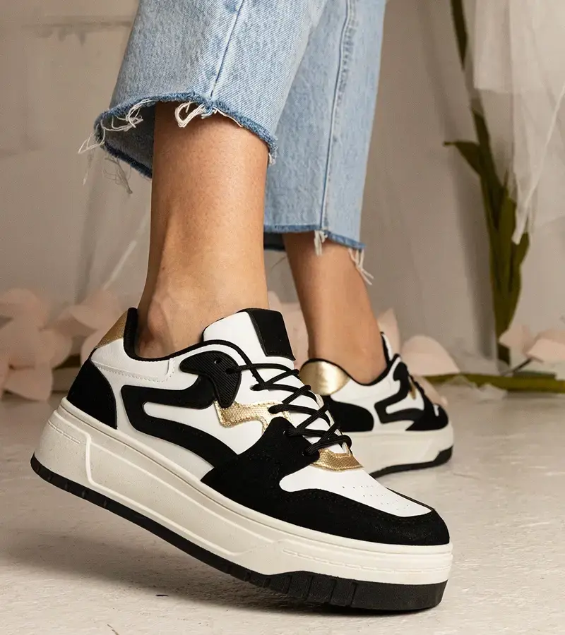 Gemre Black women's sports sneakers Seisha