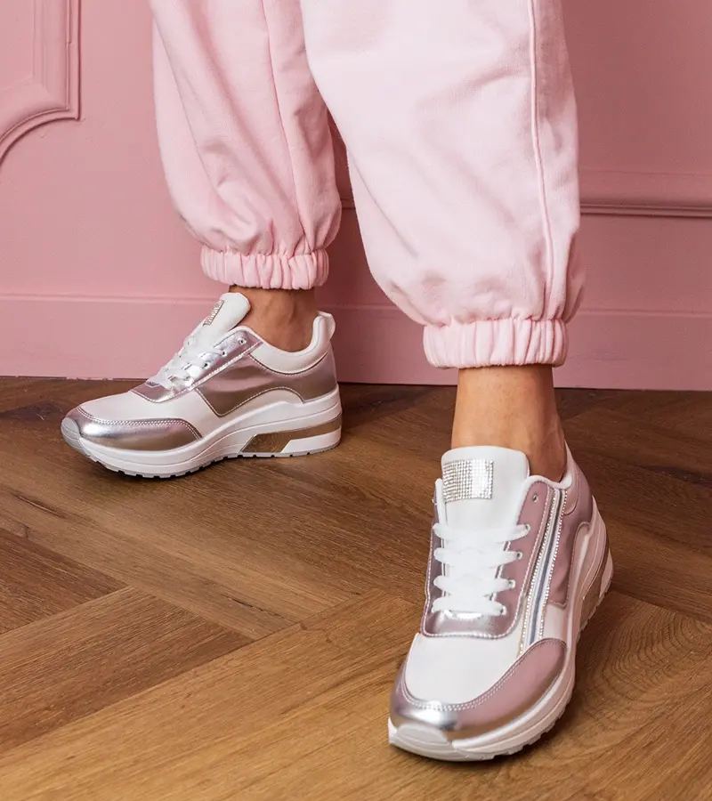 Gemre White sneakers with rhinestones and metallic insert Garsi