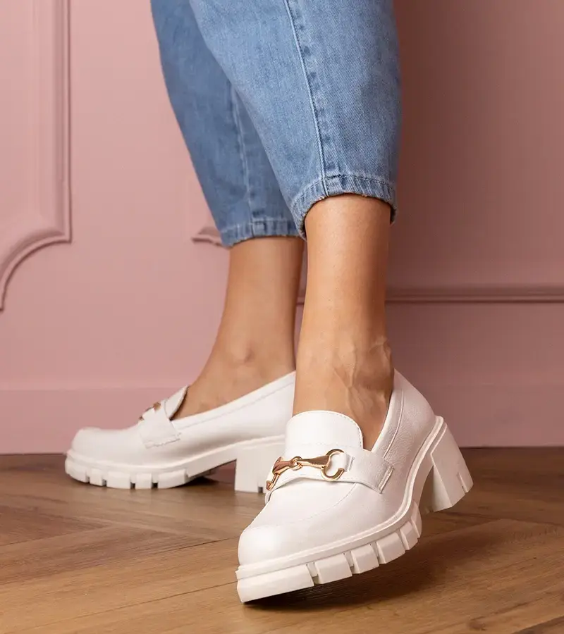 Gemre White low block heel shoes with gold decoration Marela