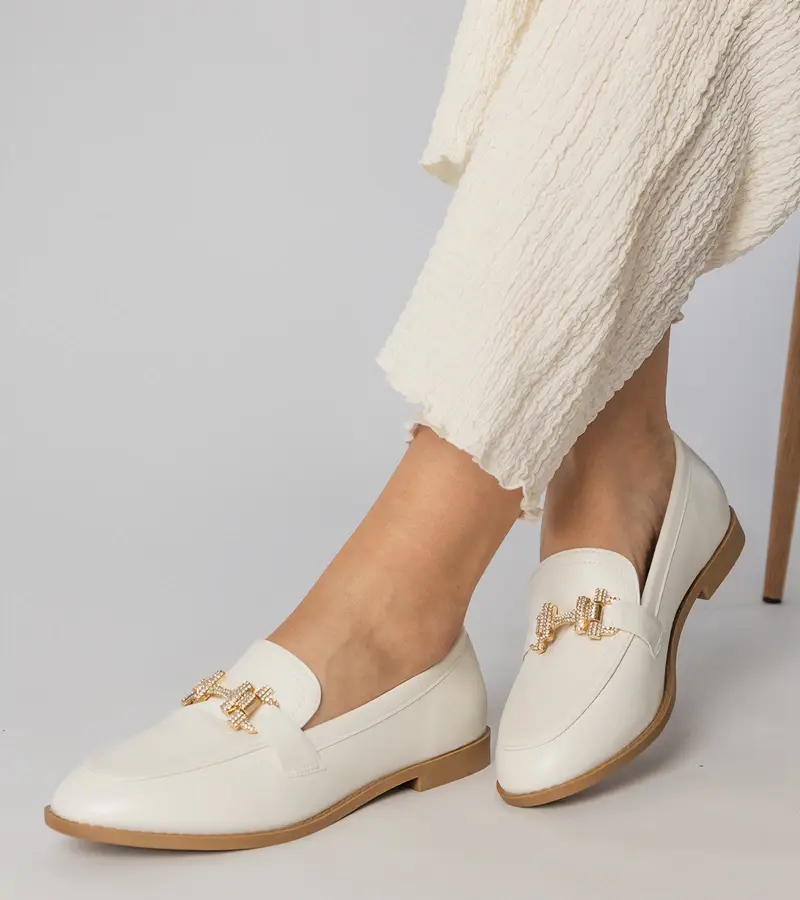 Gemre White moccasins decorated with rhinestones Kalinta