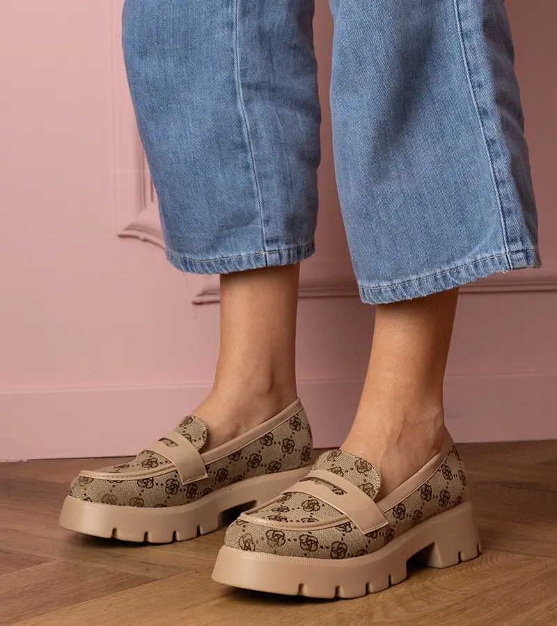 Gemre Brown women's loafers with Renos embroidery