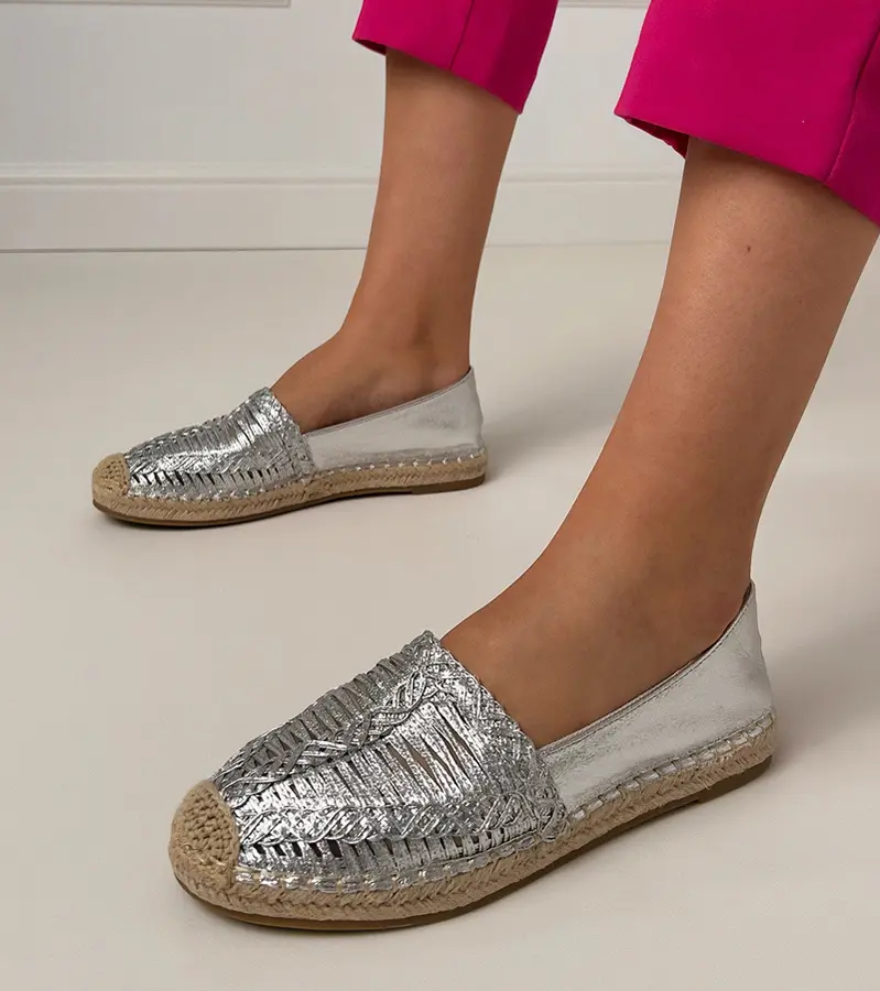 Gemre Silver perforated espadrilles on a platform Zelvira