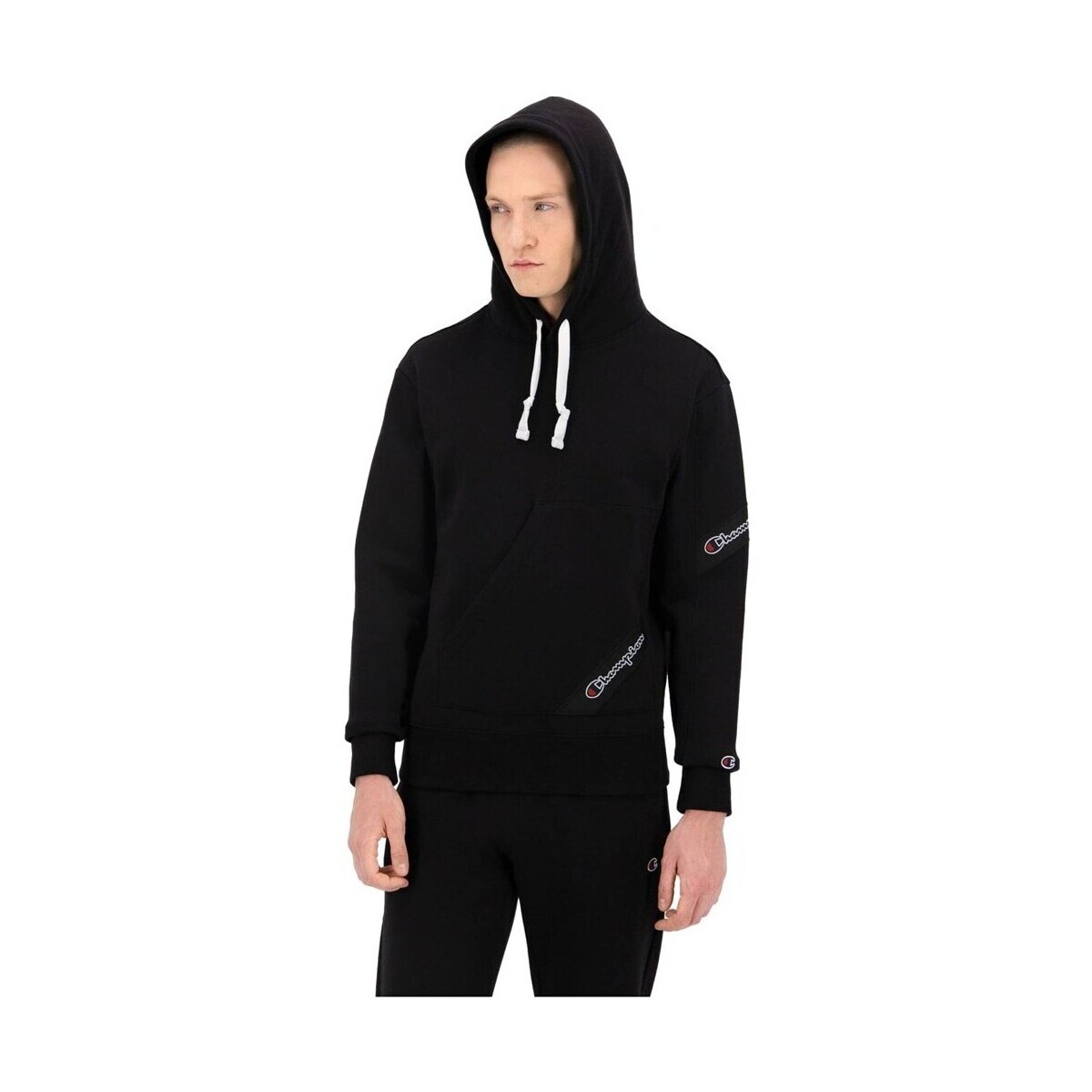 Champion  Asymmetric Pocket Hoodie  Černá