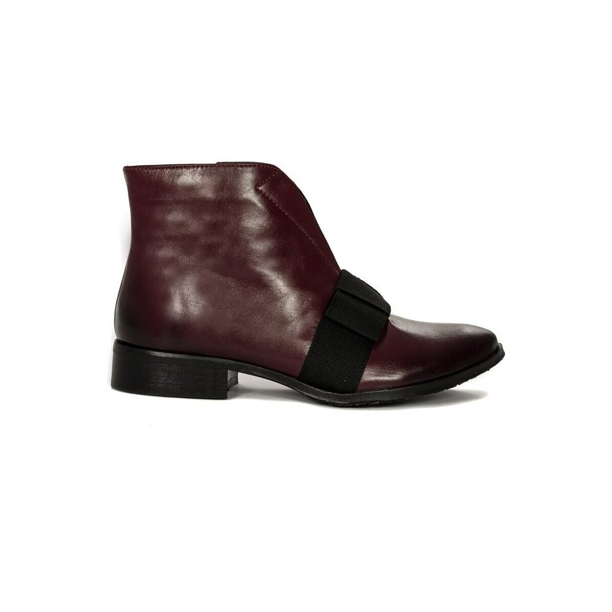 Maciejka  0270223003  Bordó