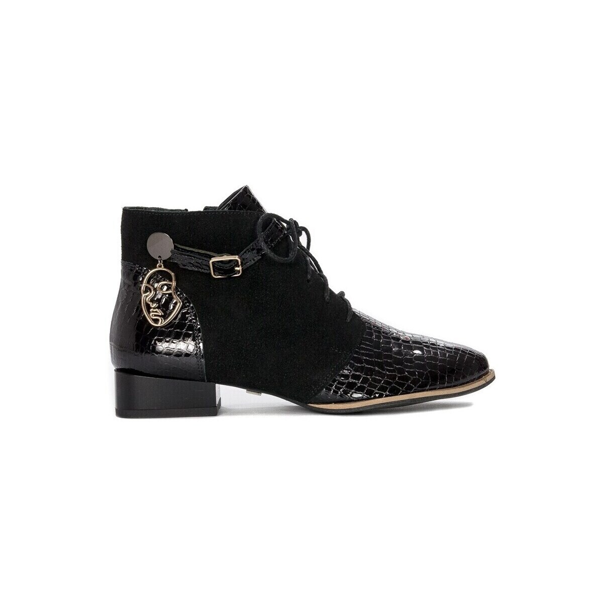 Maciejka  5743A20007  Černá