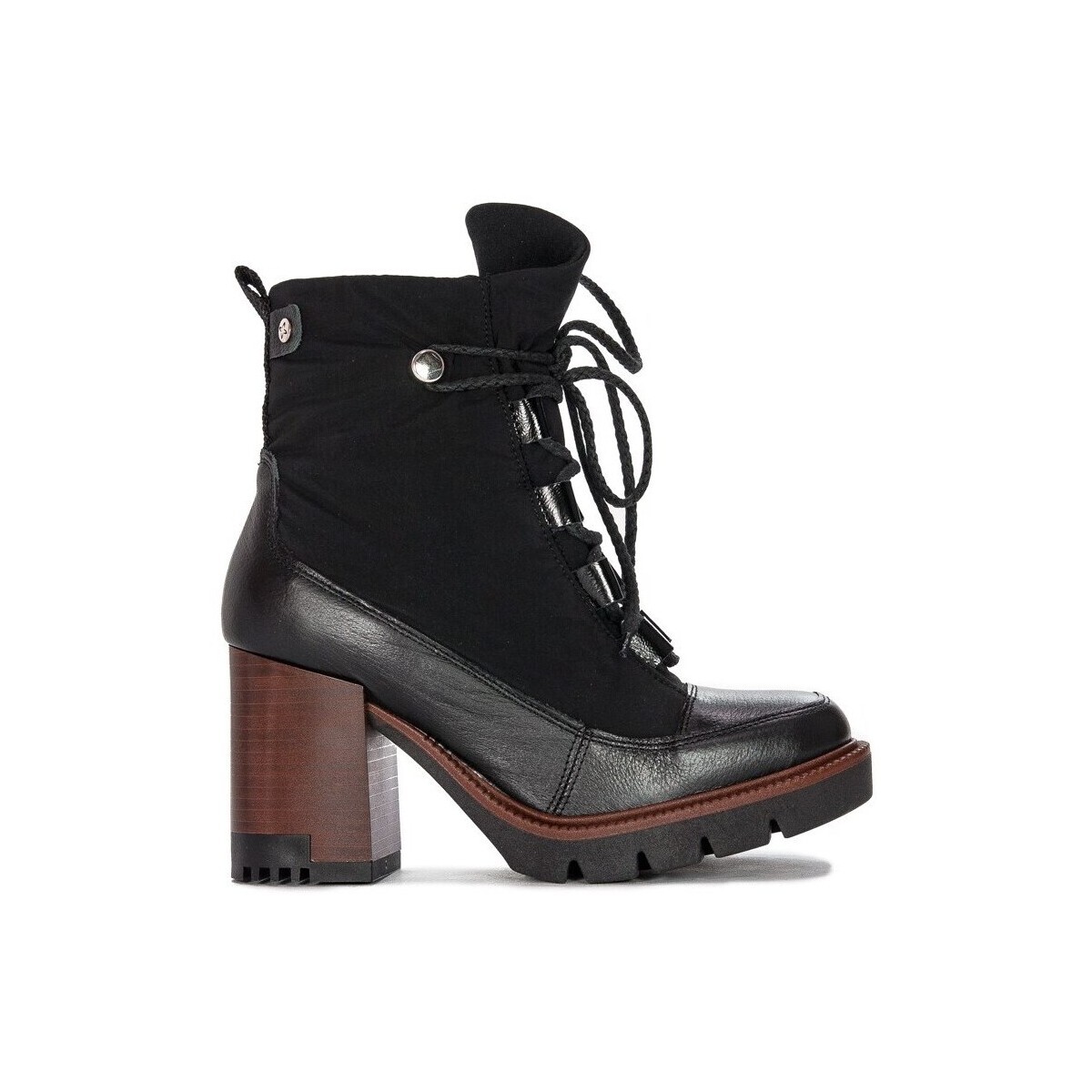 Maciejka  0577701008  Černá