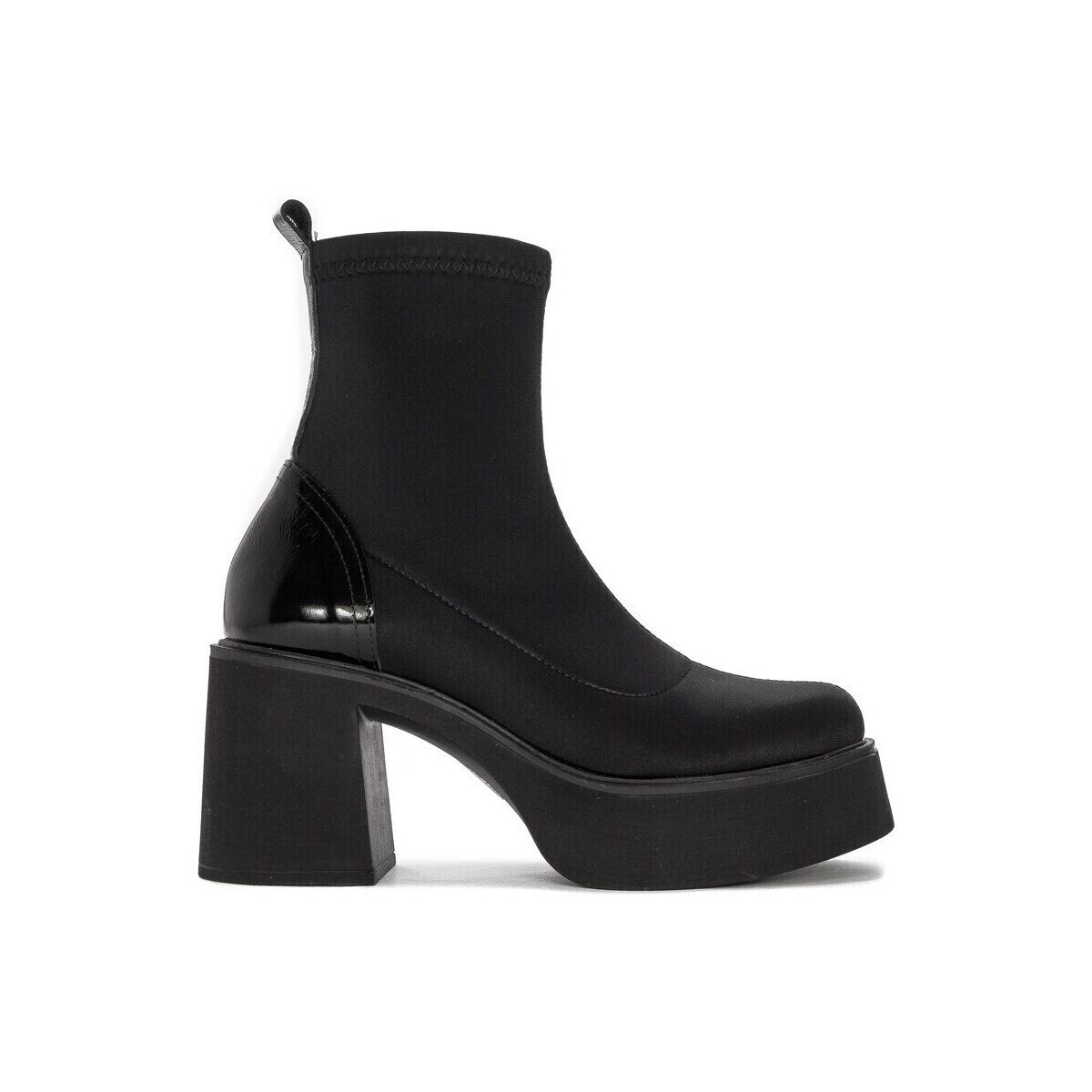 Venezia  843120600BLACK  Černá