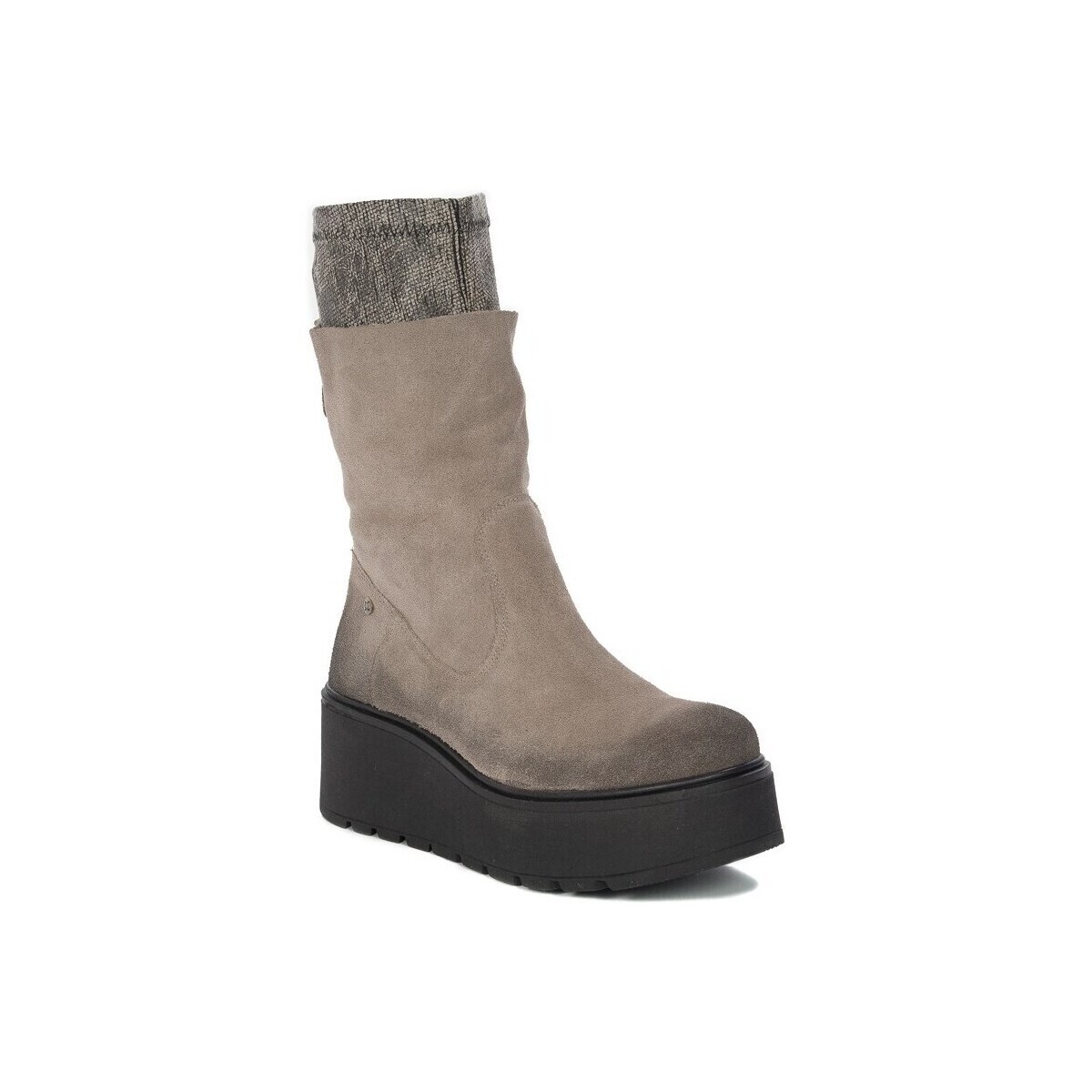 Maciejka  0624604008  Béžová