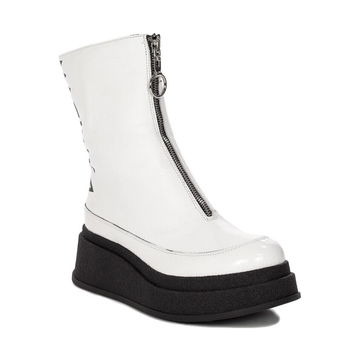 Maciejka  0621611008  ruznobarevne