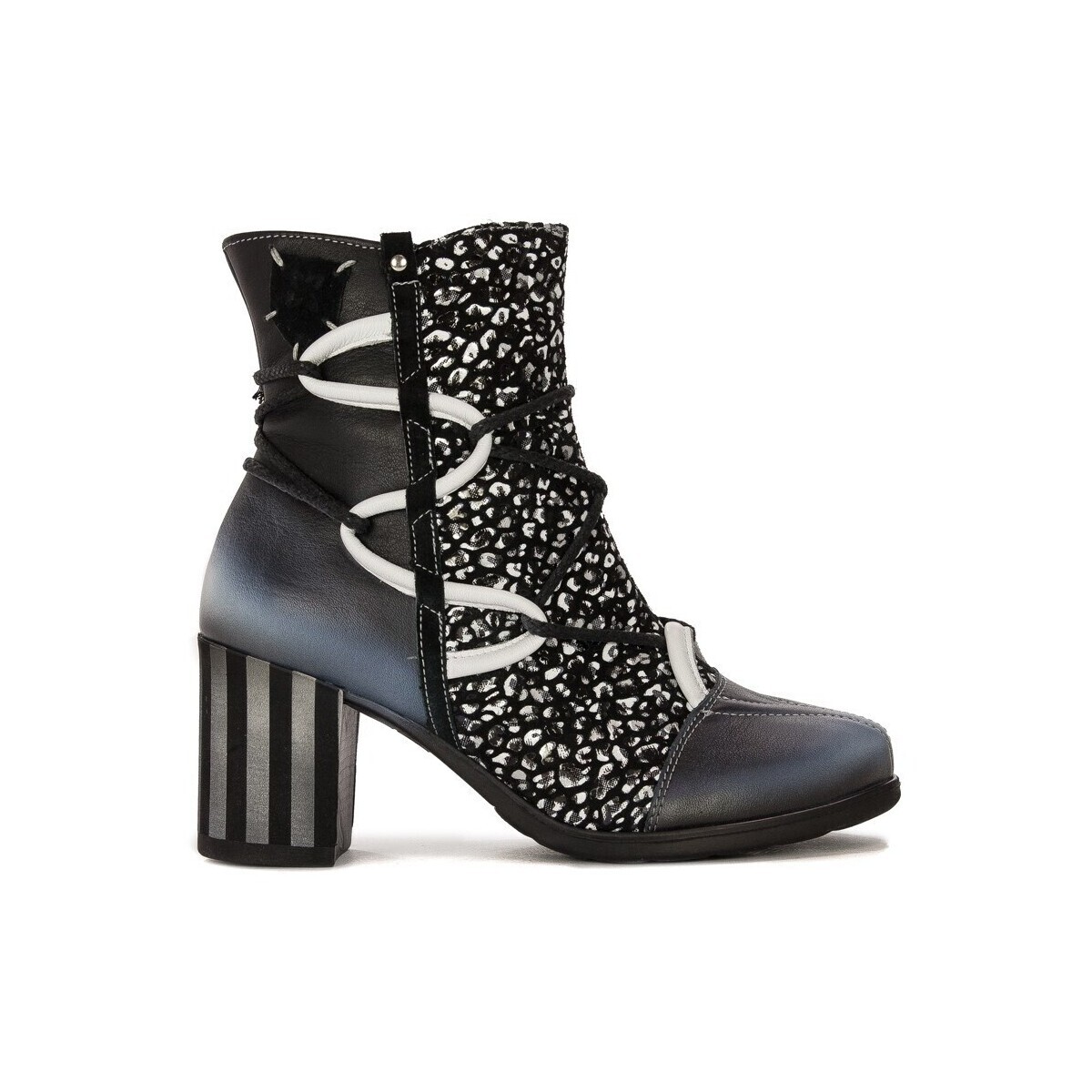 Maciejka  0560501007  Černá