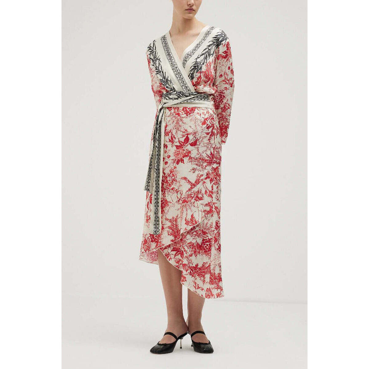 Simona Corsellini  -  Červená