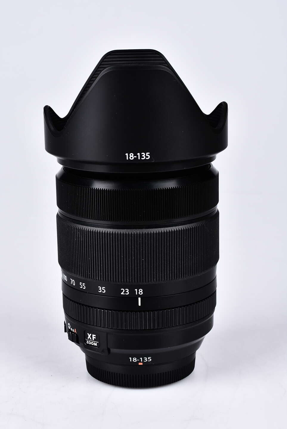 Fujifilm XF 18-135 mm f/3,5-5,6 R OIS WR bazar