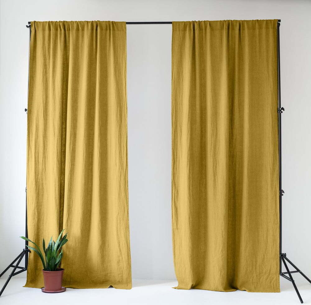 Žlutý lněný závěs 140x200 cm Lemon Curry – Linen Tales