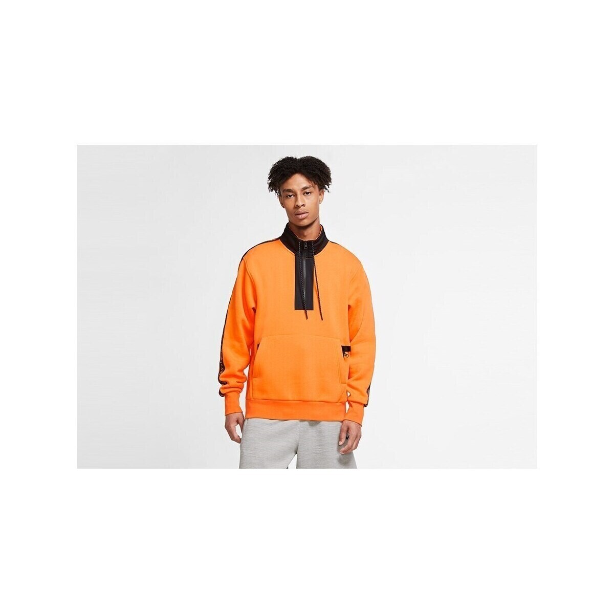 Nike  Nba Team 31 Courtside  Oranžová