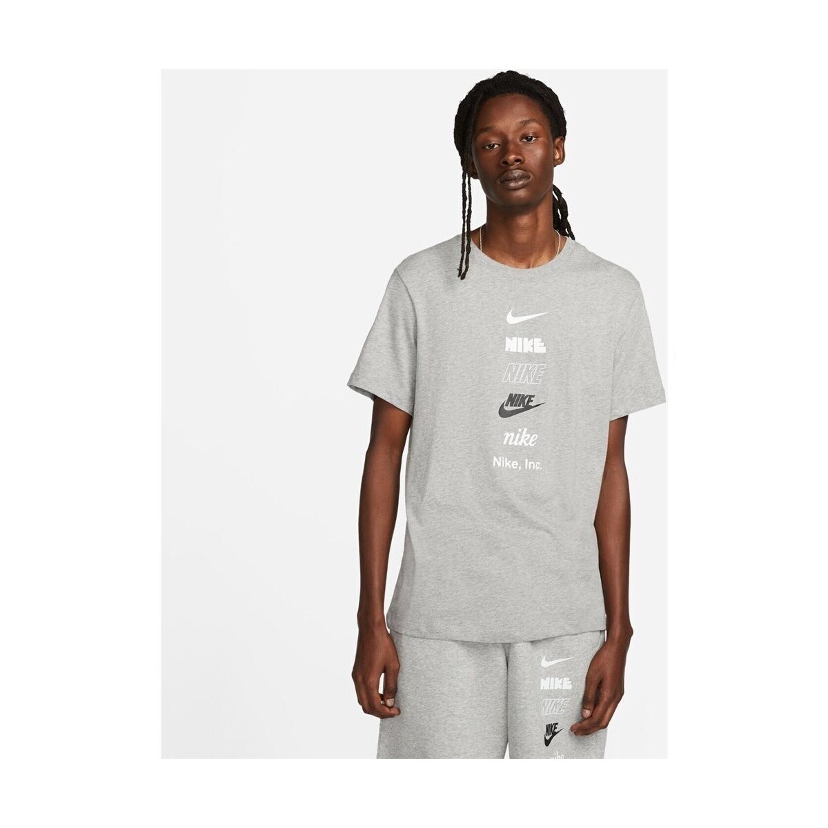 Nike  Nsw Tee Club+  Šedá